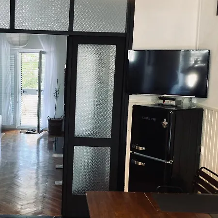 Loft 25 Apartment