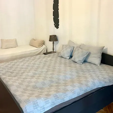 Loft 25